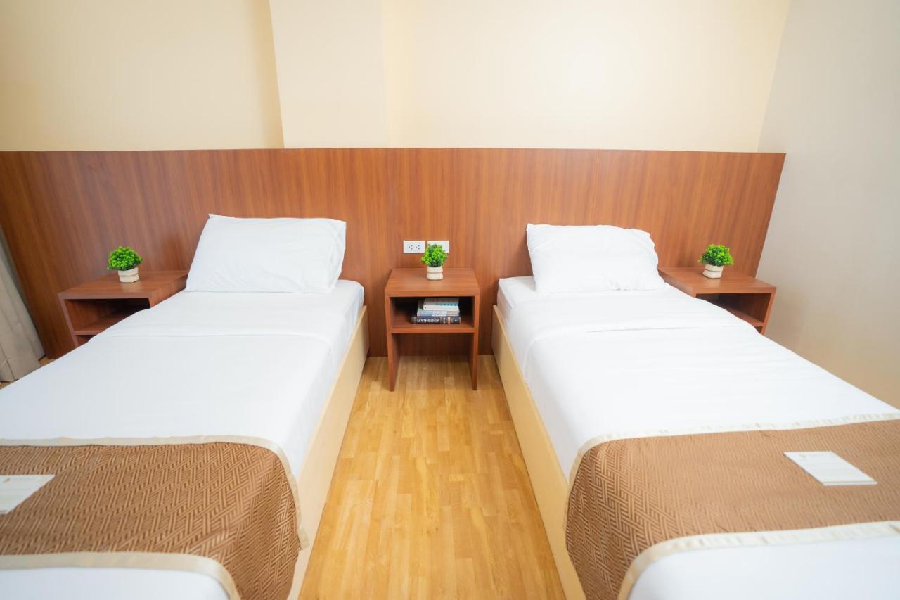 Sundaze Dormitel Hotel Naga  Bagian luar foto