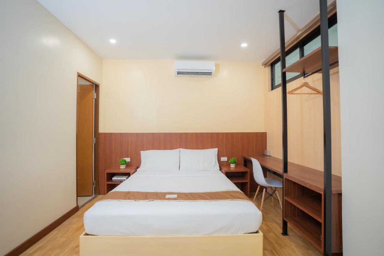 Sundaze Dormitel Hotel Naga  Bagian luar foto